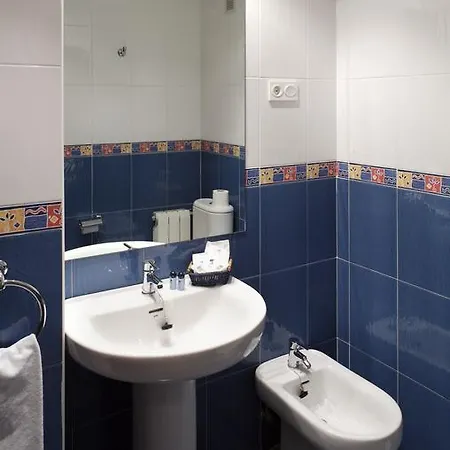 Urban Blue, Blue 기욘